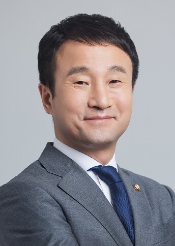 한병도 의원, 공무원 1인당 주민 수...
