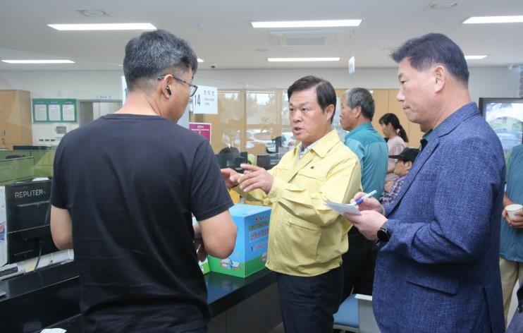 이학수 정읍시장, 전산시스템 중단 대...