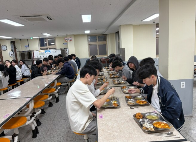 포항동성고, 수능 고득점을 위한 한가...
