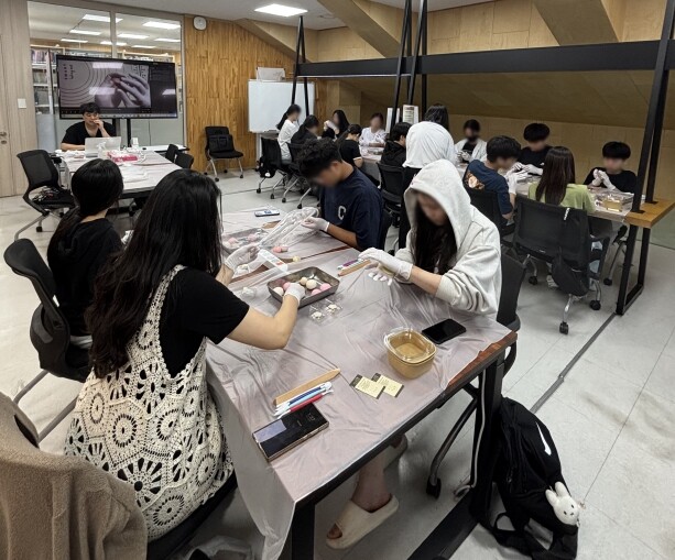 청주시 금빛도서관, 2025년 청소년...