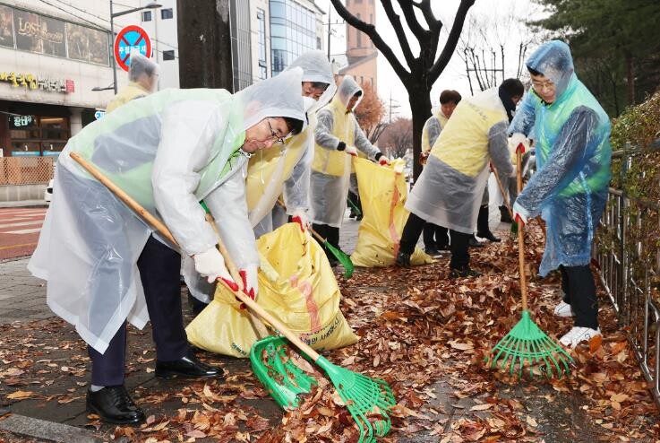 충북교육청, 겨울철 대비 환경정화 활...