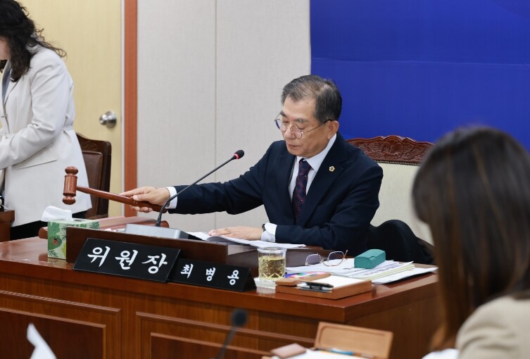 전남도의회, ‘전남사회서비스원장 후보...
