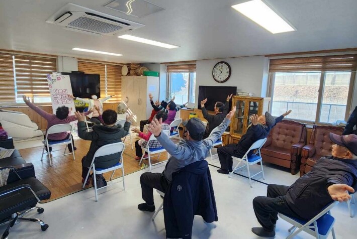 강진군, 어르신 대상 