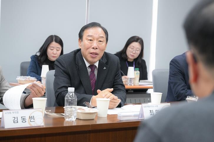 최민호 세종시장, 부강산단 입주기업과...