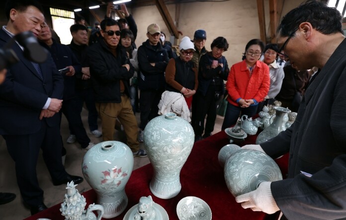 강진군, 천년비색 청자 ‘세상의 빛을...