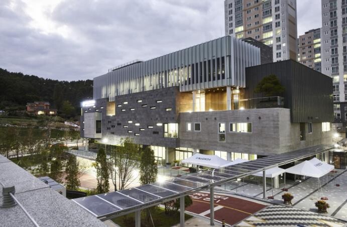 예산군, 잇따른 여섯째·일곱째아 탄생...